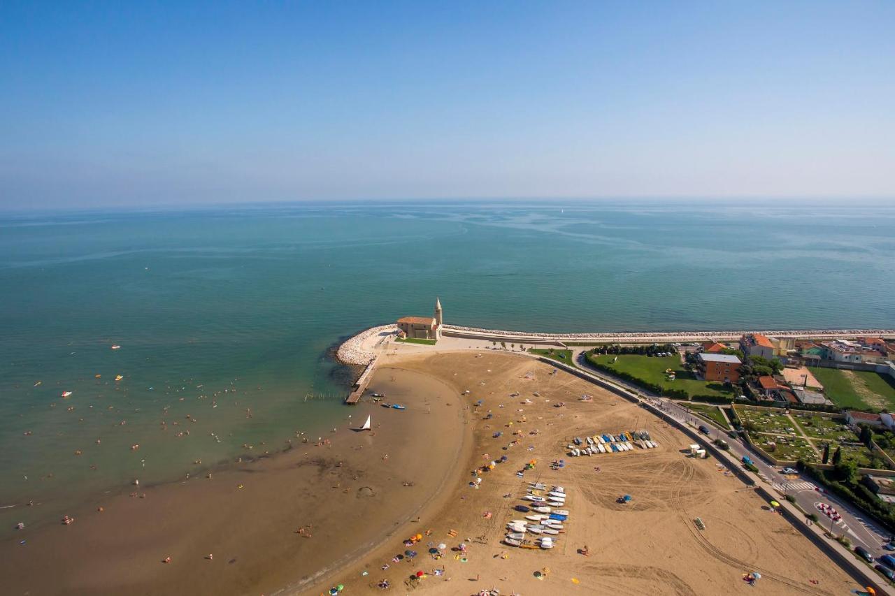 Maestrale Canova Apartments Caorle Exteriér fotografie