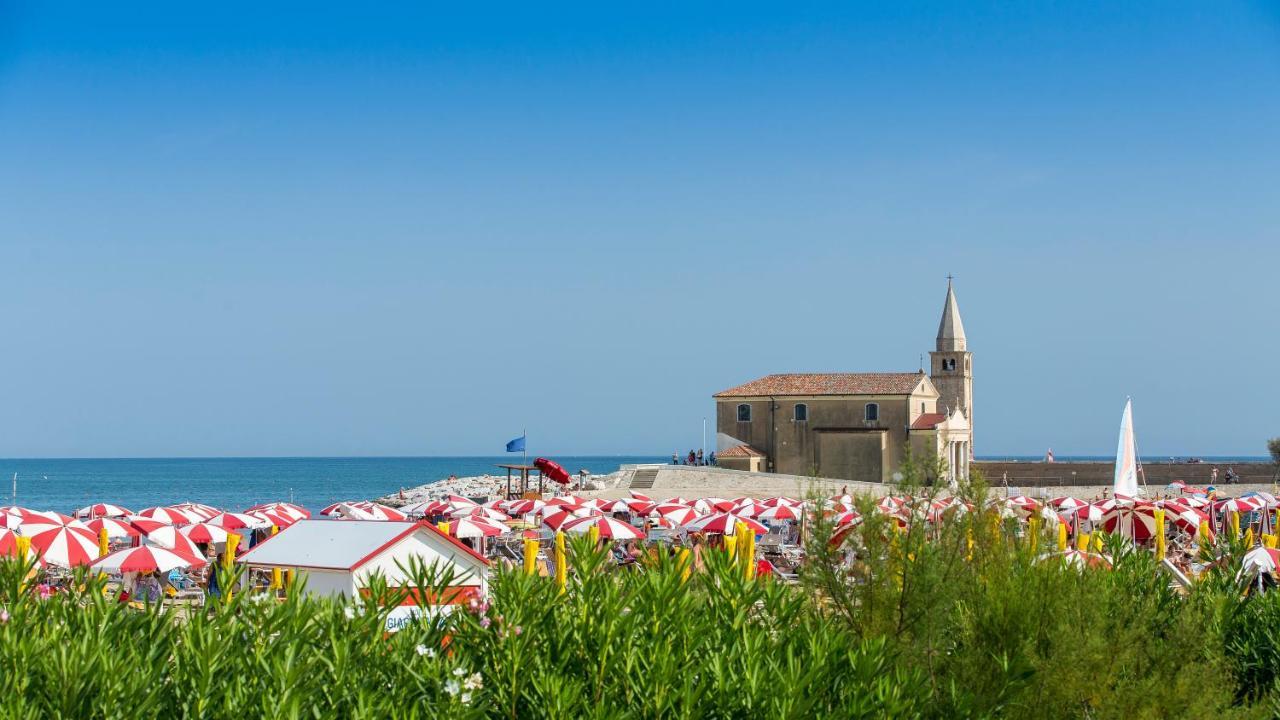Maestrale Canova Apartments Caorle Exteriér fotografie